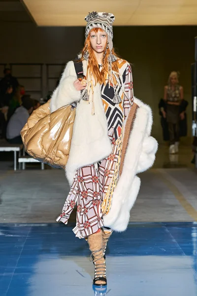 Look 6